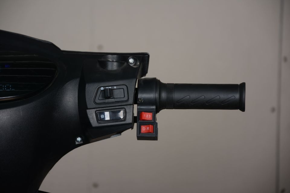 Электроскутер VOLT STORM 1000W 