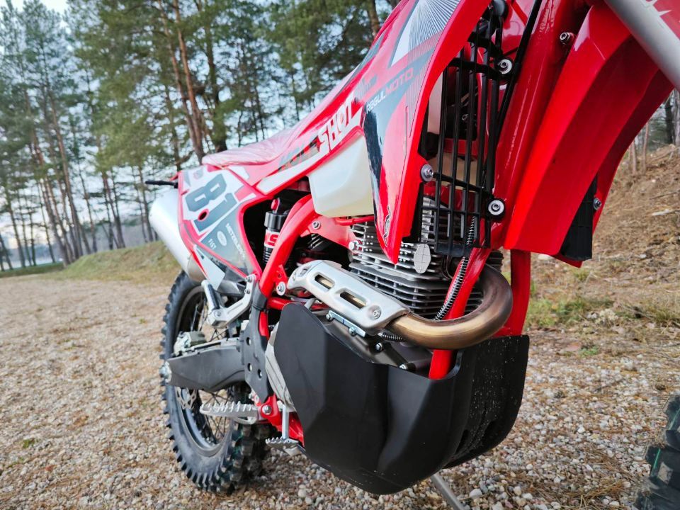 REGULMOTO HOLESHOT RED EDITION (4 VALVES)