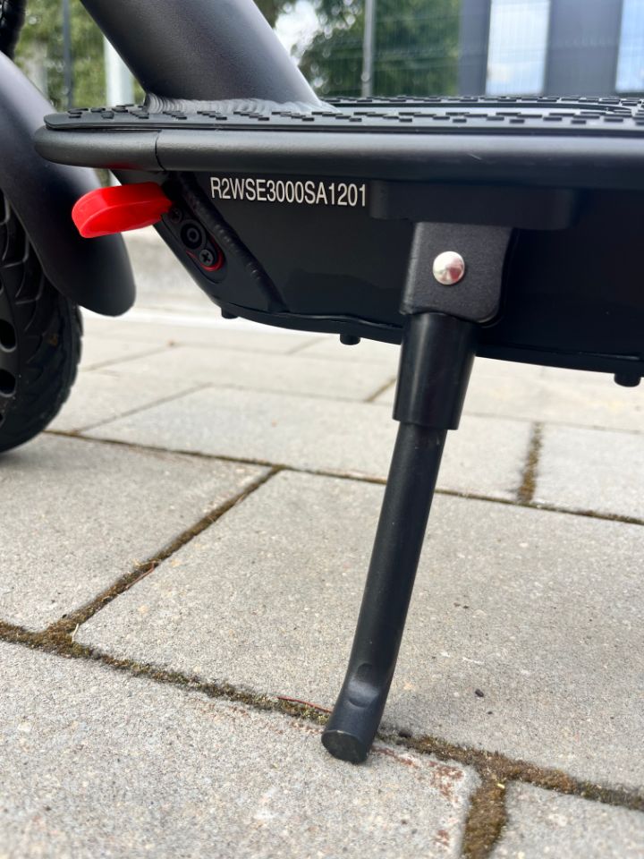 ЭЛЕКТРОСАМОКАТ SHTENLI MODEL 3 GTR PROF LI-ON 36/7.8 350W + сиденье-амортизатор