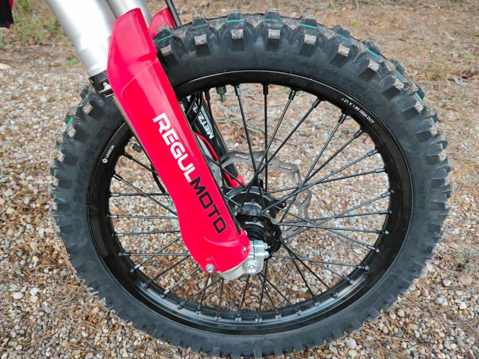 REGULMOTO HOLESHOT RED EDITION (4 VALVES)