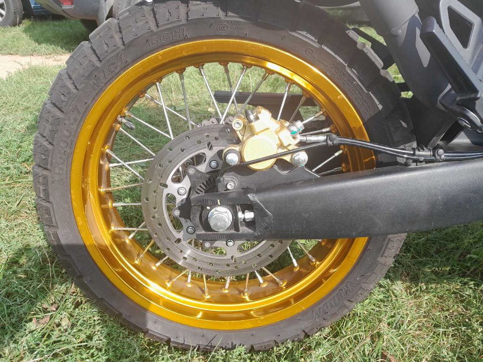 Мотоцикл СХ 650 