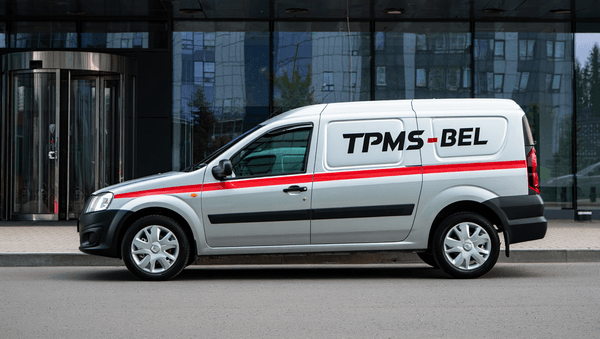 Автомобиль доставки магазина TPMS-bel