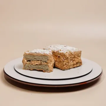 Пирожное "Слойка с кремом"