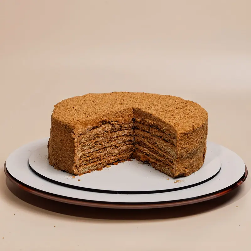 Торт "Медуница" в разрезе