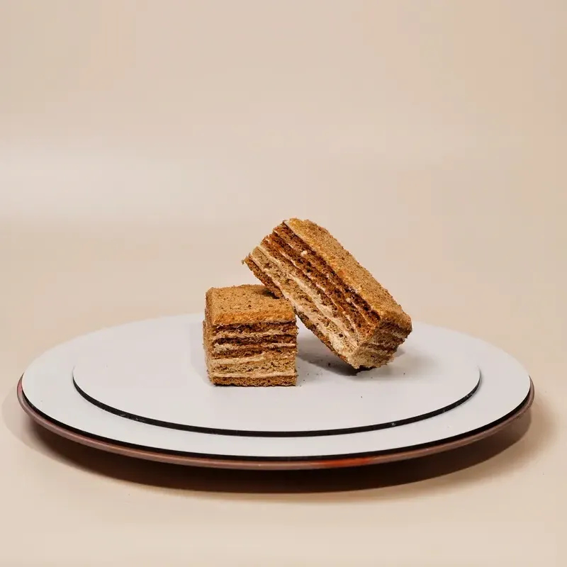 Пирожное "Медуница"