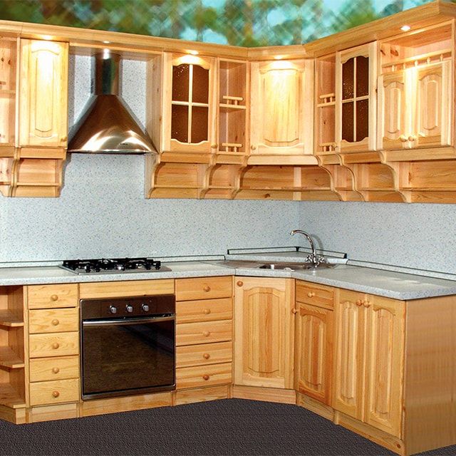 Деревянная кухня из массива сосны