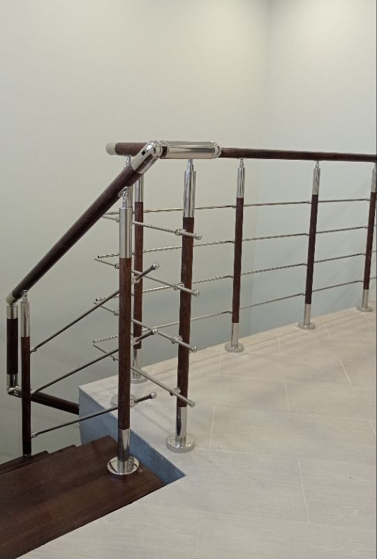 Комбинированные ограждения для лестницы