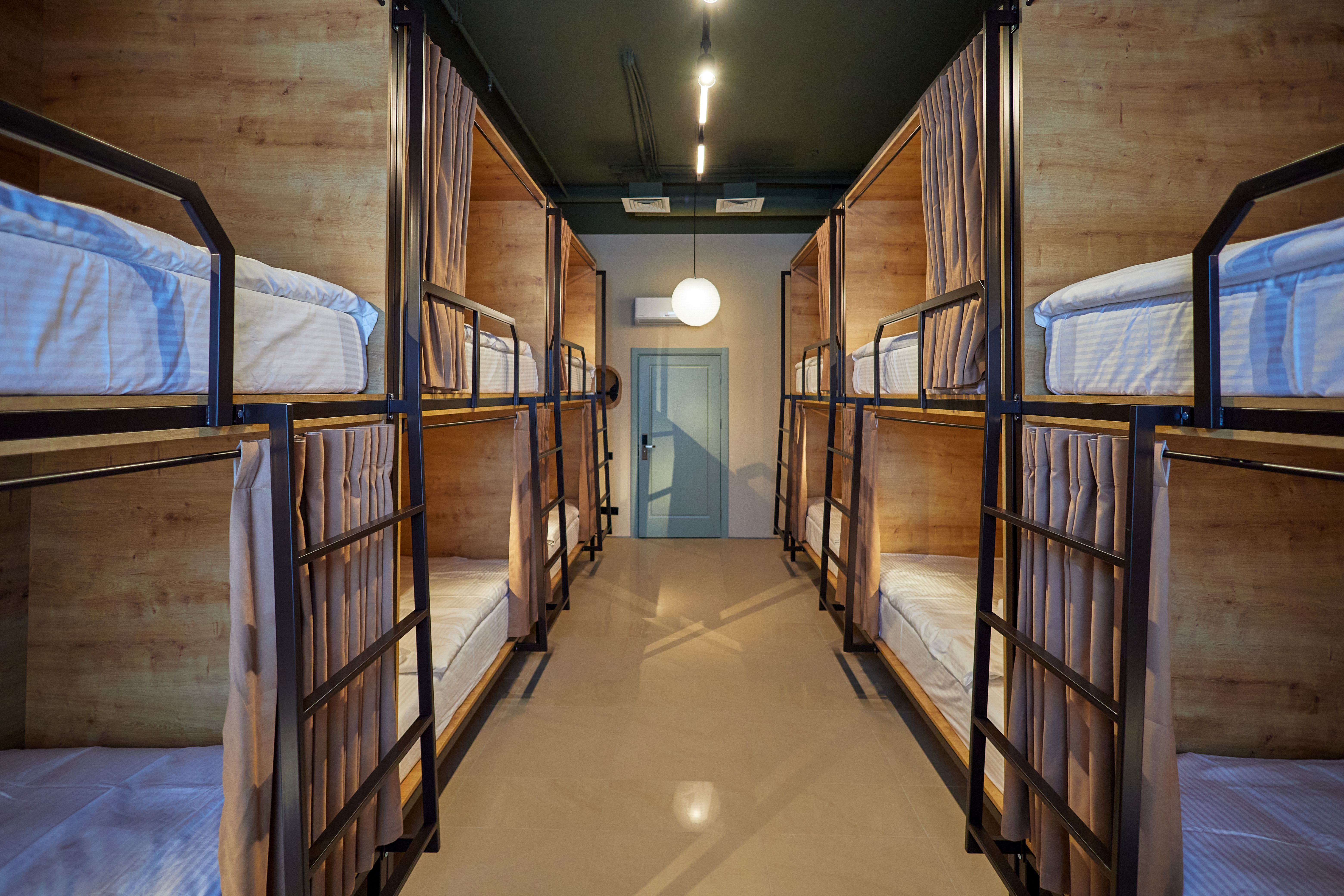 Шестиместный Женский/ Смешанный