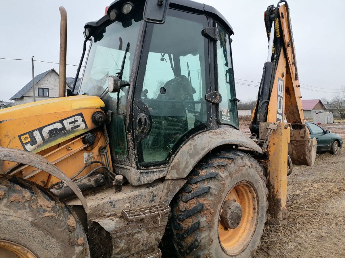 ремонт трактора jcb