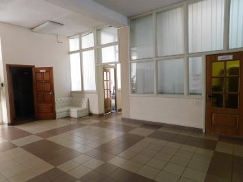 Административное помещение №1,
<br>312 м²