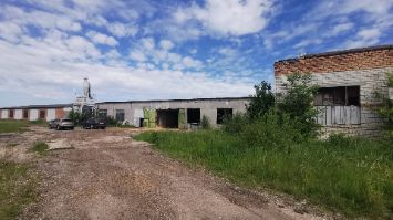 Здание крытой стоянки
